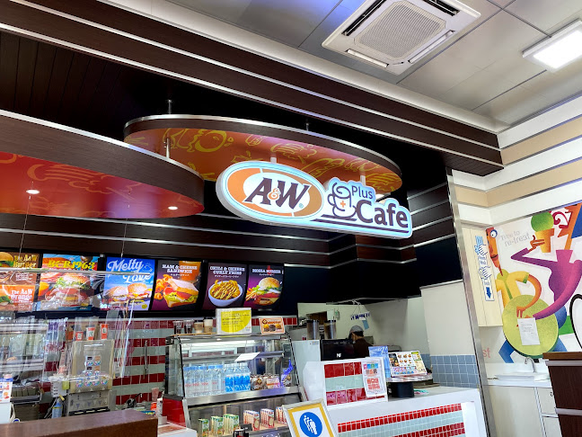Opinii despre A&W イーアス沖縄豊崎店 în 豊見城市 - 飲食業