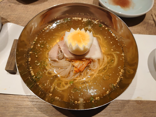 黒毛和牛 焼肉 龍 - 飲食業