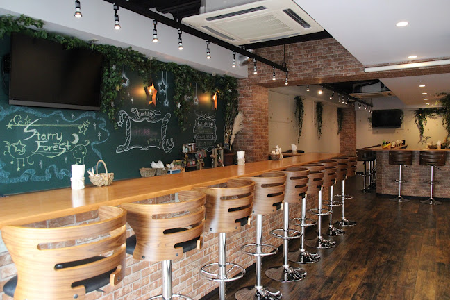 コンセプトカフェ スターリーフォレスト