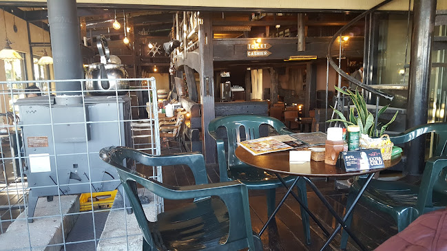 ヴィーナスカフェ - 飲食業