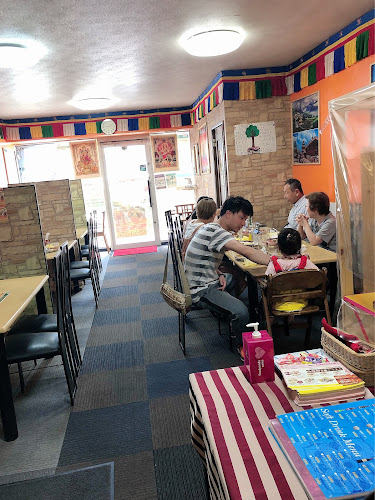 New Taj Mahal Everest 六地蔵店 ニュータージマハルエベレスト