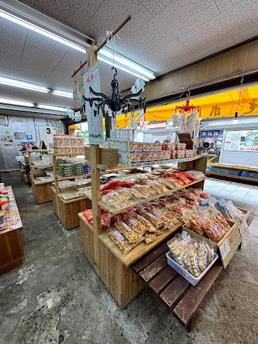 呼子朝市 - 唐津市