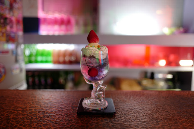 ニュー秘宝館 - 飲食業