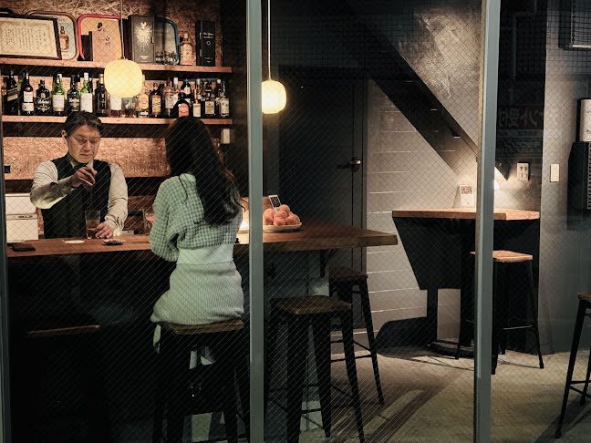 〒531-0041 大阪府大阪市北区天神橋７丁目８ 天神橋ビル 6 ST 1F