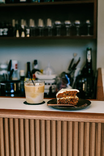 Opinii despre Junction STAND Cafe Bar în 世田谷区 - 飲食業