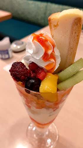 〒240-0066 神奈川県横浜市保土ケ谷区釜台町１−１