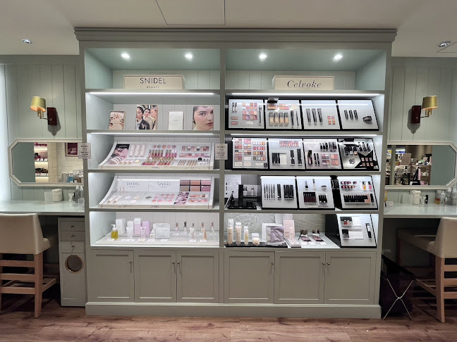 Opinii despre Cosme Kitchen ペリエ千葉店 în 千葉市 - 飲食業