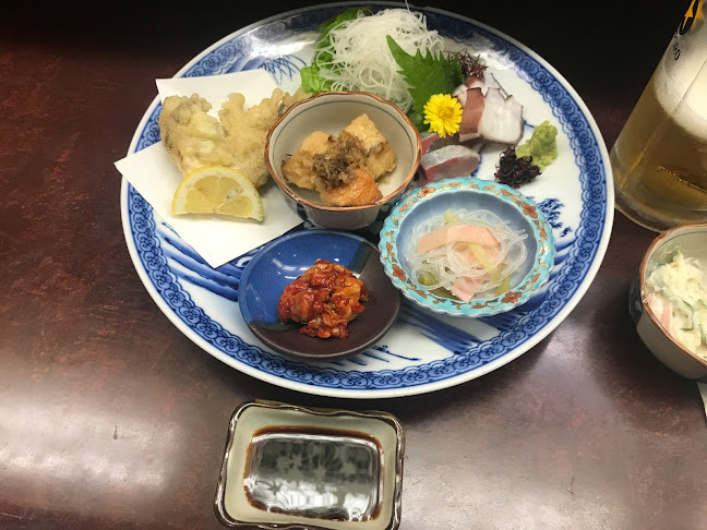 〒740-0018 山口県岩国市麻里布町６丁目４−１