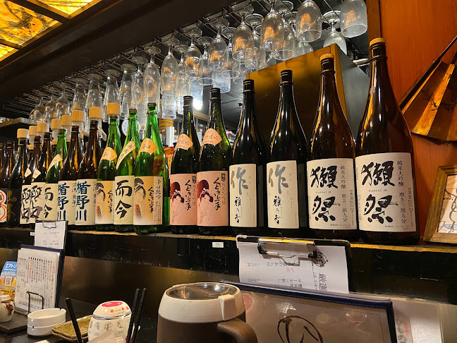Opinii despre 上野アメ横のひもの屋 în 台東区 - 飲食業