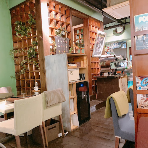 cafe bar WIRED 塚口店 - 飲食業