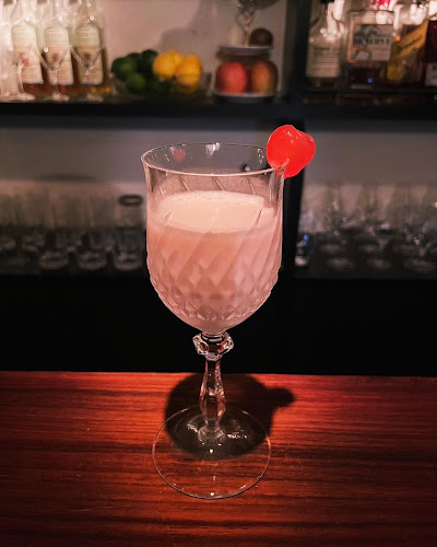 BAR 食後の詩 三軒茶屋店 - 世田谷区