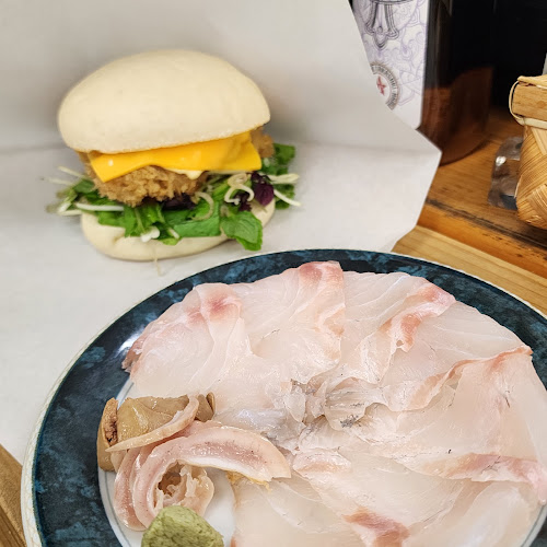 Opinii despre 築地 魚政 Tsukiji Fish Burger MASA în 中央区 - 飲食業