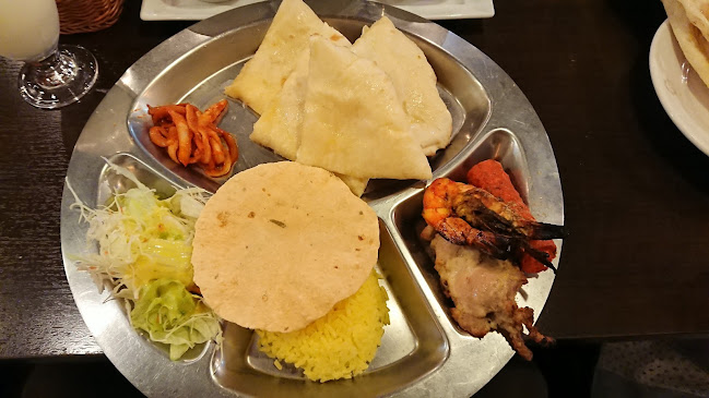 Opinii despre アジアンダイニング LUMBINI 新松戸店 în 松戸市 - 飲食業