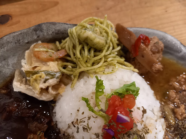 無国籍居酒屋 ふぁにや - 寝屋川市