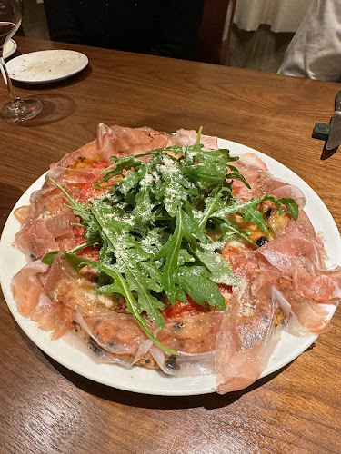 Opinii despre Bar Ciccia （バールチッチャ） în 神戸市 - 飲食業