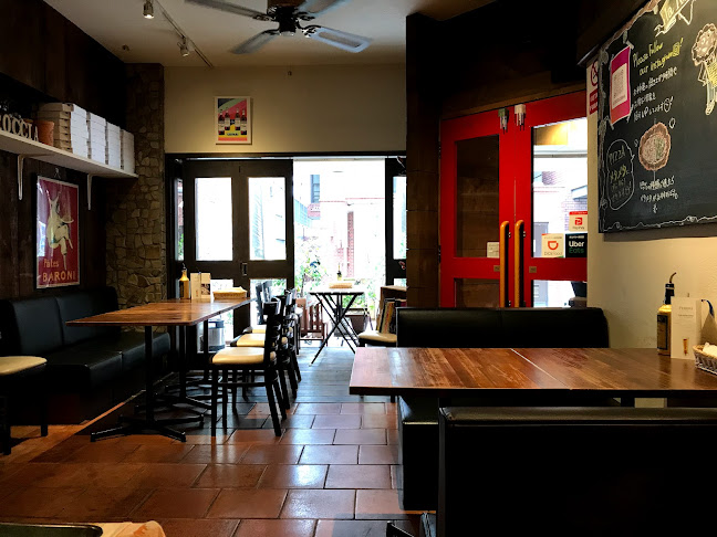 〒550-0002 大阪府大阪市西区江戸堀２丁目１−２１