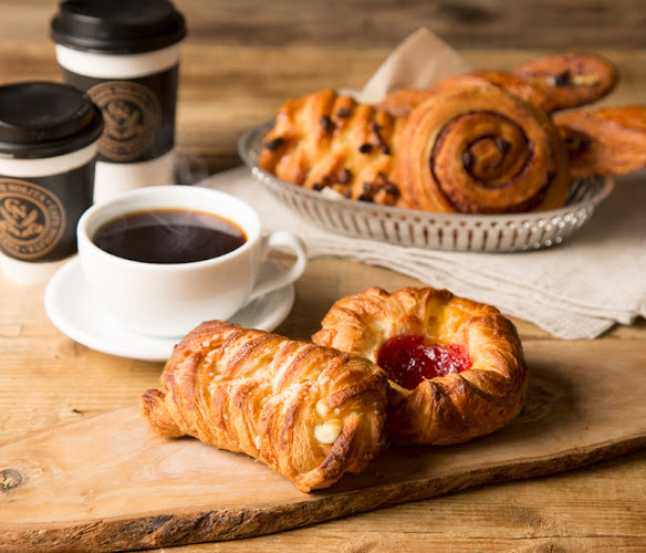 〒212-0013 神奈川県川崎市川崎区駅前本町２６−１ アトレ川崎 4F