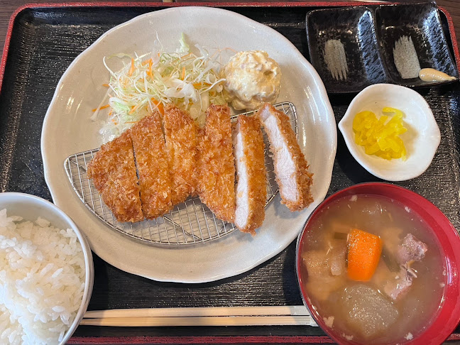 Comentarii opinii despre 焼肉乃我那覇 本店