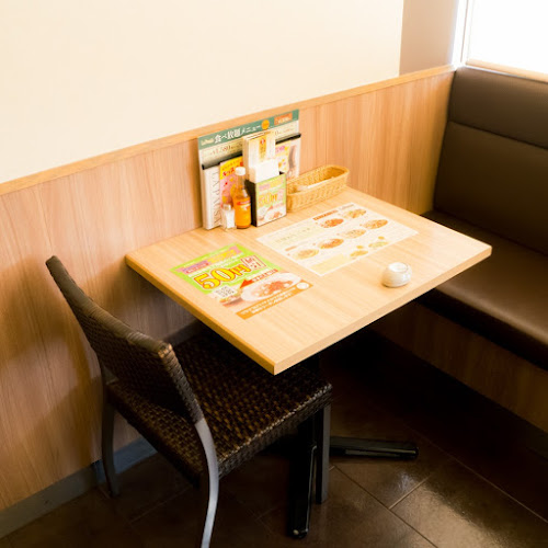 Opinii despre ラパウザ 辻堂店 în 藤沢市 - 飲食業