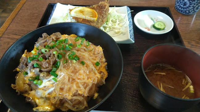 〒814-0142 福岡県福岡市城南区片江３丁目４０−１６