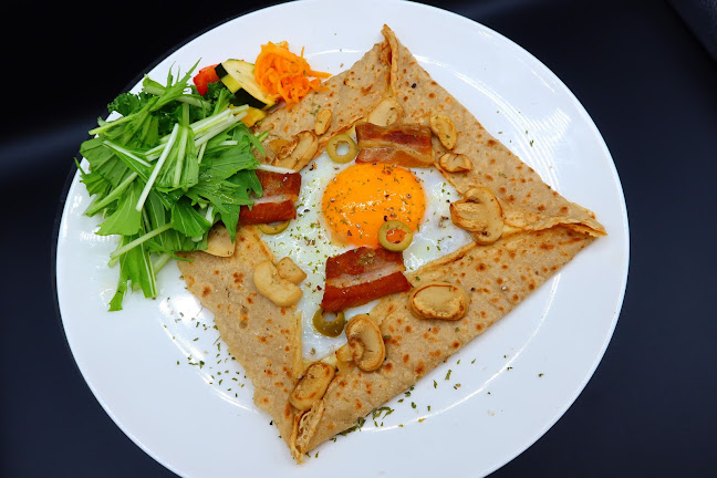 Comentarii opinii despre DEUX FEUILLES(ドゥ･フィーユ)