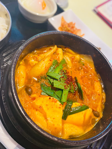 Opinii despre 韓国屋台ハンサム渋谷店 în 渋谷区 - 飲食業