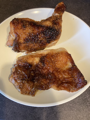 〒425-0027 静岡県焼津市栄町５丁目５−１０