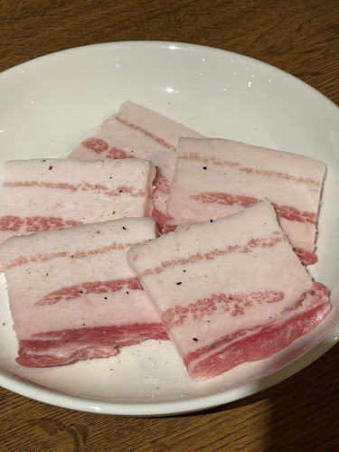 Opinii despre 焼肉本舗 島牛 în 那覇市 - 飲食業