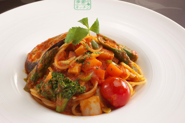 Opinii despre 季節のキッチン în 尾張旭市 - 飲食業