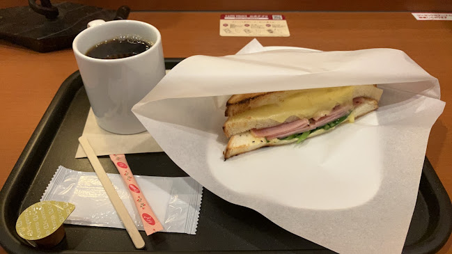 Comentarii opinii despre カフェ・ベローチェ 鴨居店