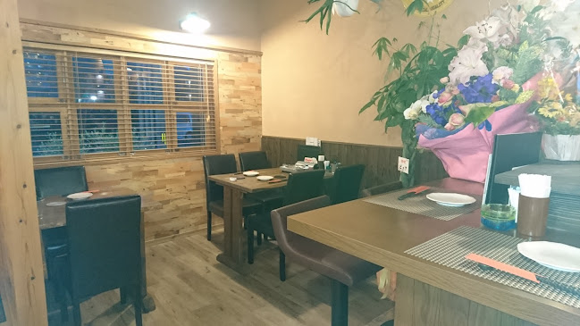 一丁目酒場 賑や - 飲食業