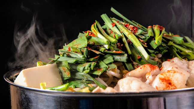 Opinii despre 博多もつ鍋 熊のや 成田本店 în 成田市 - 飲食業