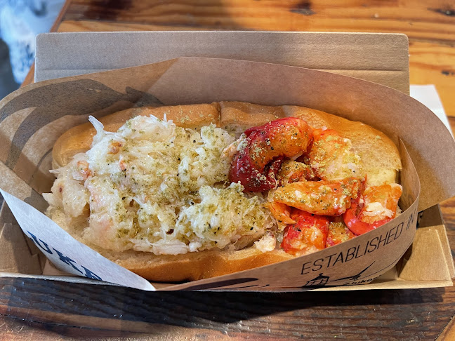 〒150-0041 東京都渋谷区神南１丁目１５−５ 1F