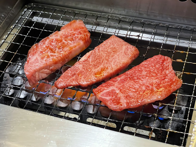 焼肉ジャパン LINKS UMEDA店 - 飲食業