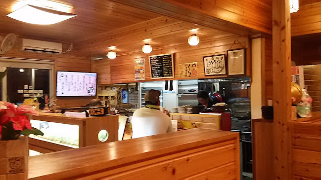 〒905-0021 沖縄県名護市東江５丁目９−７