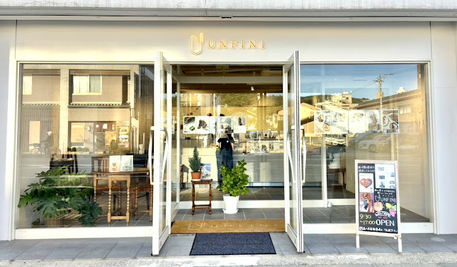 UNFINI（アンフィニ） - 飲食業