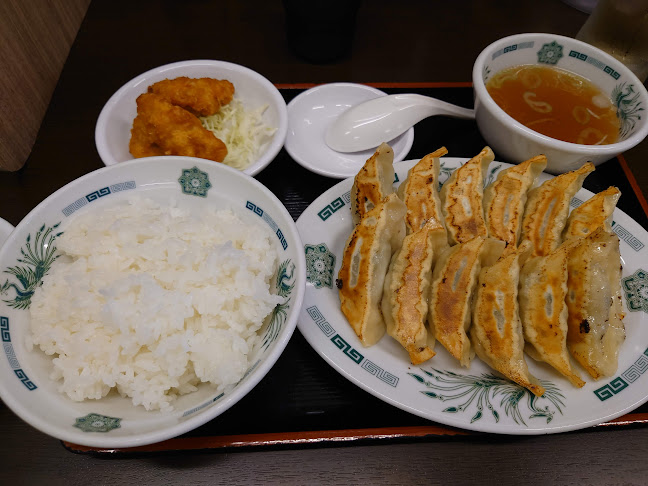 〒120-0015 東京都足立区足立３丁目３４−５