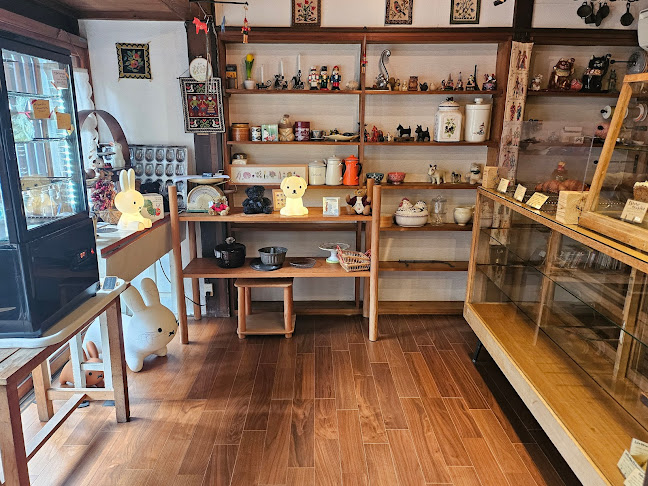 〒920-0902 石川県金沢市尾張町２丁目６−３６ ｆａｖｏｒｉ