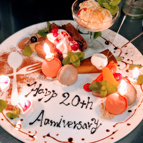 イタリアンフードバー マンジャーレ - 飲食業