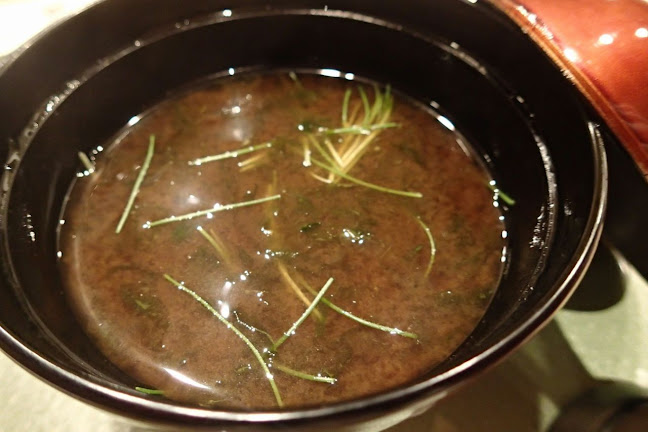 鮨まつやま - 飲食業