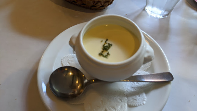 〒181-0015 東京都三鷹市大沢６丁目５−１