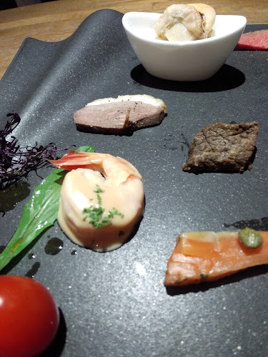 Comentarii opinii despre 西洋肉料理 岡