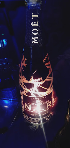 フローリック - 飲食業