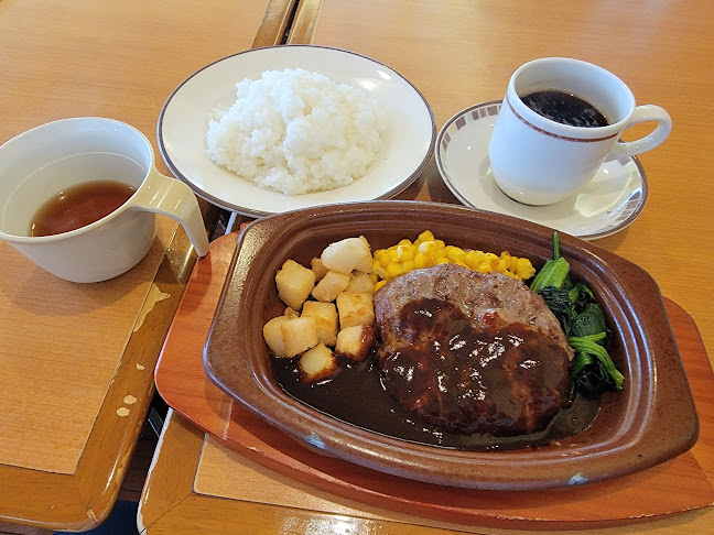 〒123-0865 東京都足立区新田３丁目３４−５ 日土地新田ビル 2F ﾒﾃﾞｨｶﾙｽｸｴｱ