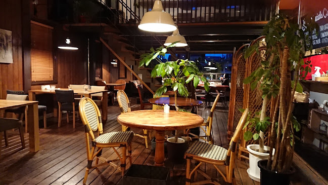 Comentarii opinii despre TUKUHIKO