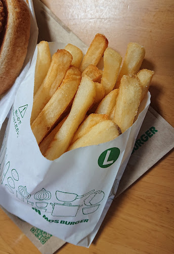 モスバーガーカインズ高槻店 - 高槻市