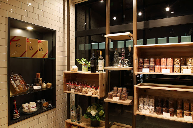 〒399-0038 長野県松本市小屋南１丁目１２−１