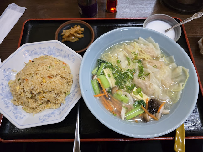 Opinii despre らくらく亭 în 大阪市 - 飲食業