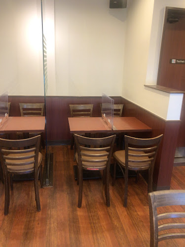 モスバーガー目黒駅西口店 - 品川区