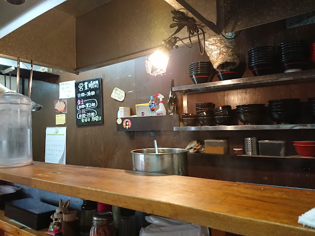 麺屋うさぎ 泉田中 - 飲食業